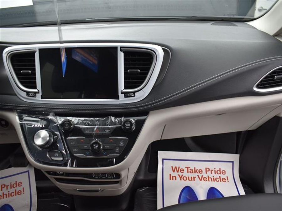 Used 2024 Chrysler Pacifica Touring L - BraunAbility Side Entry Fold Out Automatic Ramp