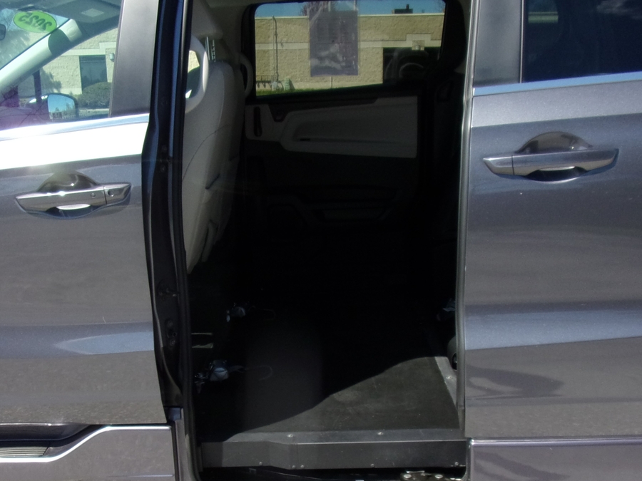Honda Odyssey gris imagen número 16