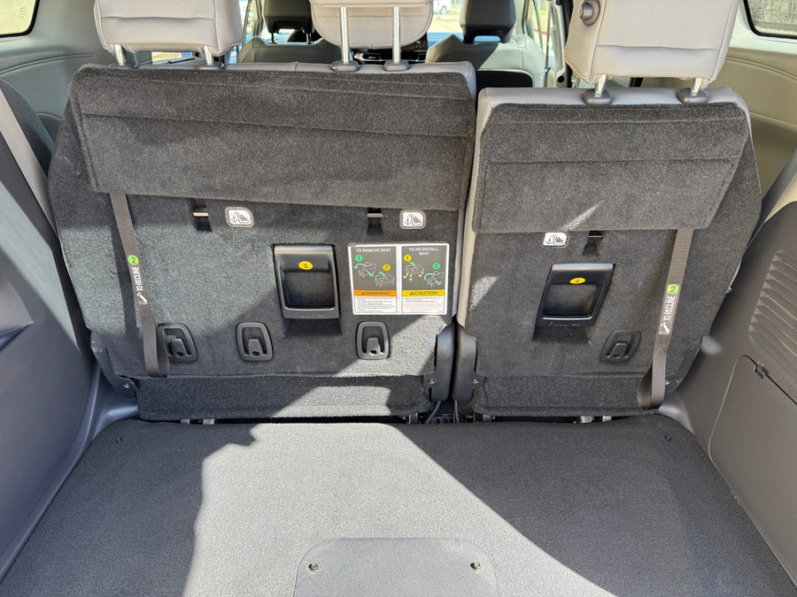 Used 2022 Toyota Sienna Hybrid XLE Base - BraunAbility Side Entry Entry Fold Out Automatic Ramp