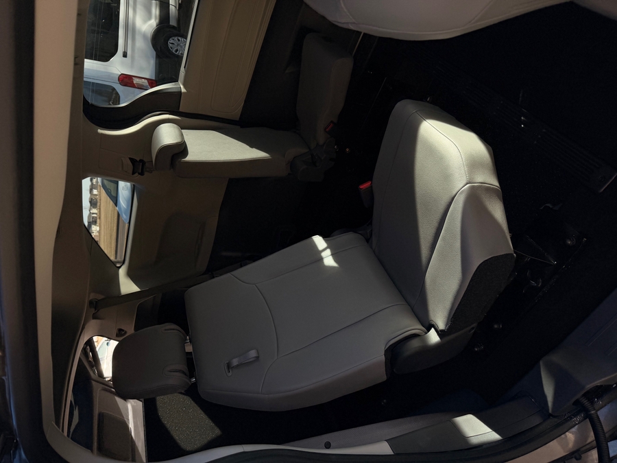 2024 TOYOTA SIENNA - Image 4