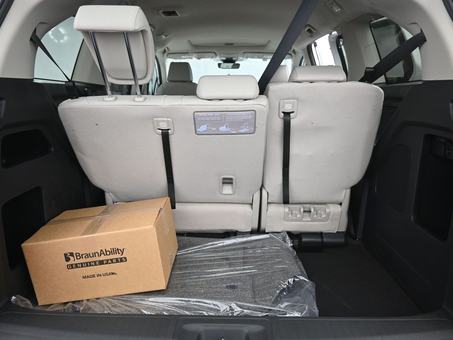 New 2026 Honda Odyssey EX-L - BraunAbility Side Entry Entry In Floor Automatic Ramp