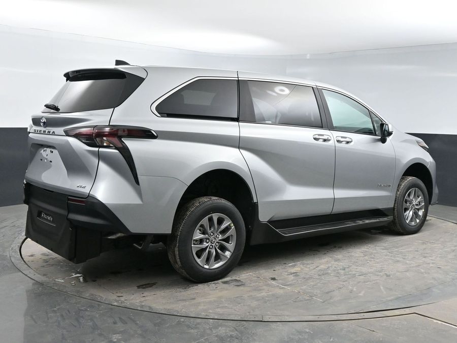 Used 2025 Toyota Sienna Hybrid XLE - BraunAbility Commercial Rear Entry Fold Out Manual Ramp