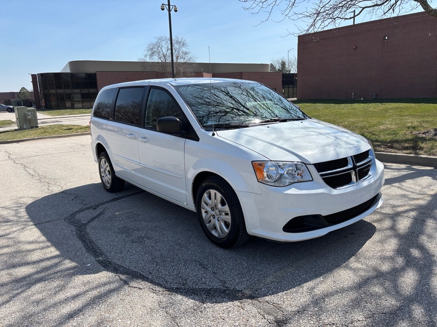 Used 2016 Dodge Grand Caravan SE - OTH Rear Entry Entry Fold Out Manual Ramp