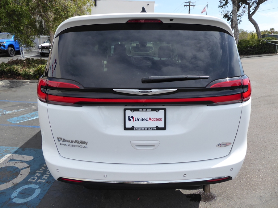 Used 2023 Chrysler Pacifica Touring L - BraunAbility Side Entry Fold Out Automatic Ramp