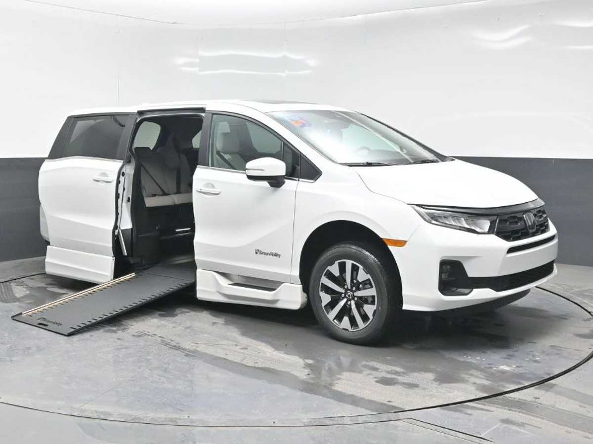 2026 Honda Odyssey EX-L's photo