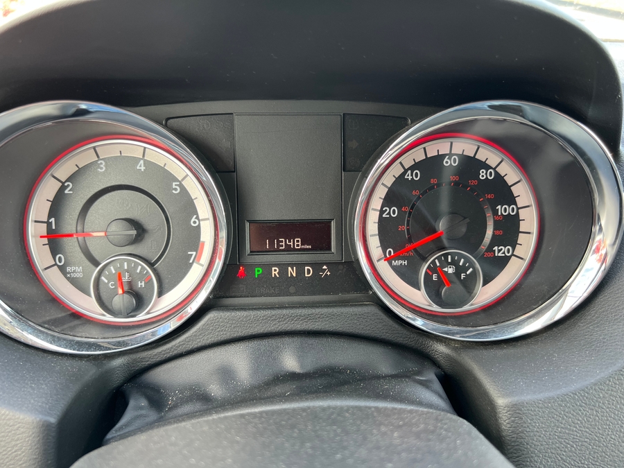 Used 2017 Dodge Grand Caravan SE - International Mobility Rear Entry Entry Fold Out Manual Ramp