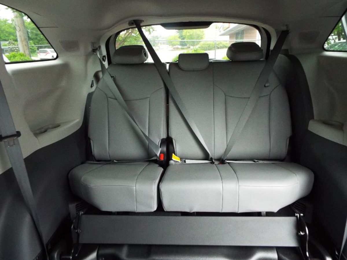 2024 TOYOTA SIENNA - Image 26