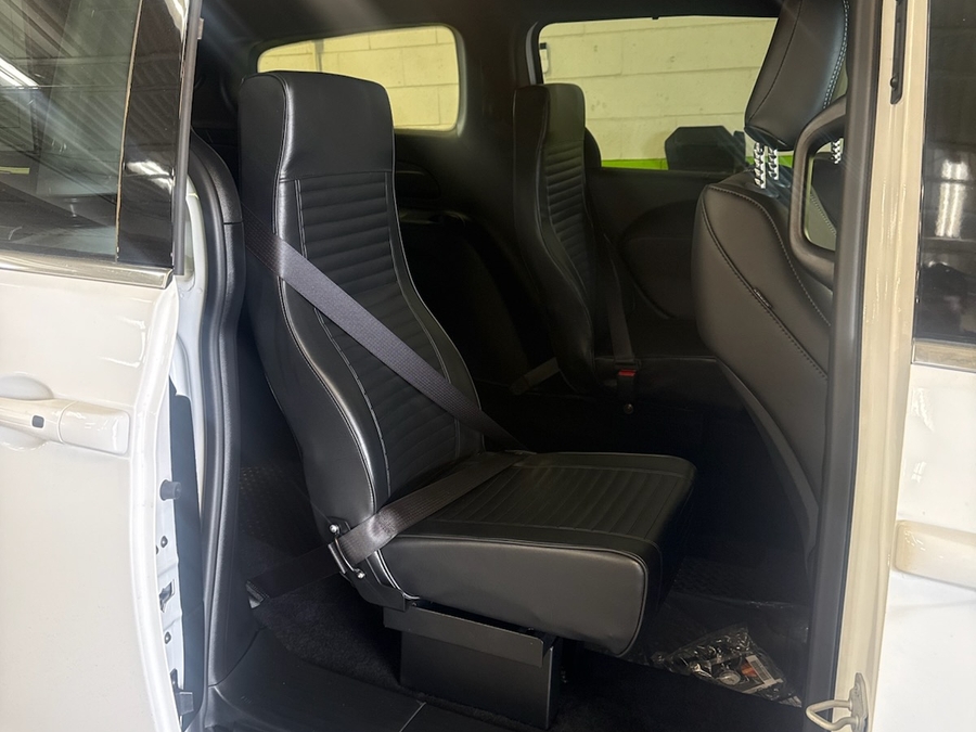 2026 Chrysler Voyager LX - Photo 12