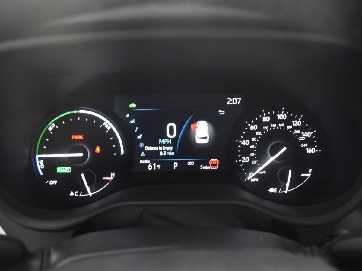 2025 TOYOTA SIENNA - Image 16