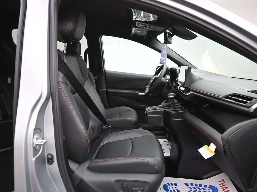 New 2025 Toyota Sienna Hybrid XSE Sport - BraunAbility Side Entry Entry Fold Out Automatic Ramp