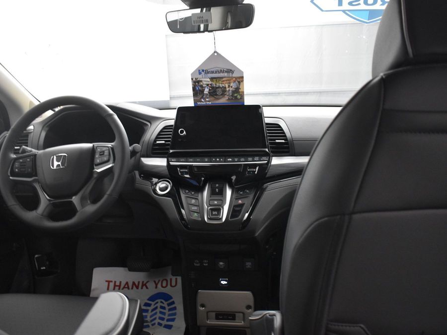 New 2025 Honda Odyssey Elite - BraunAbility Side Entry Entry In Floor Automatic Ramp