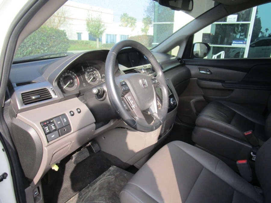 Used 2014 Honda Odyssey EX-L - VMI Side Entry Entry In Floor Automatic Ramp