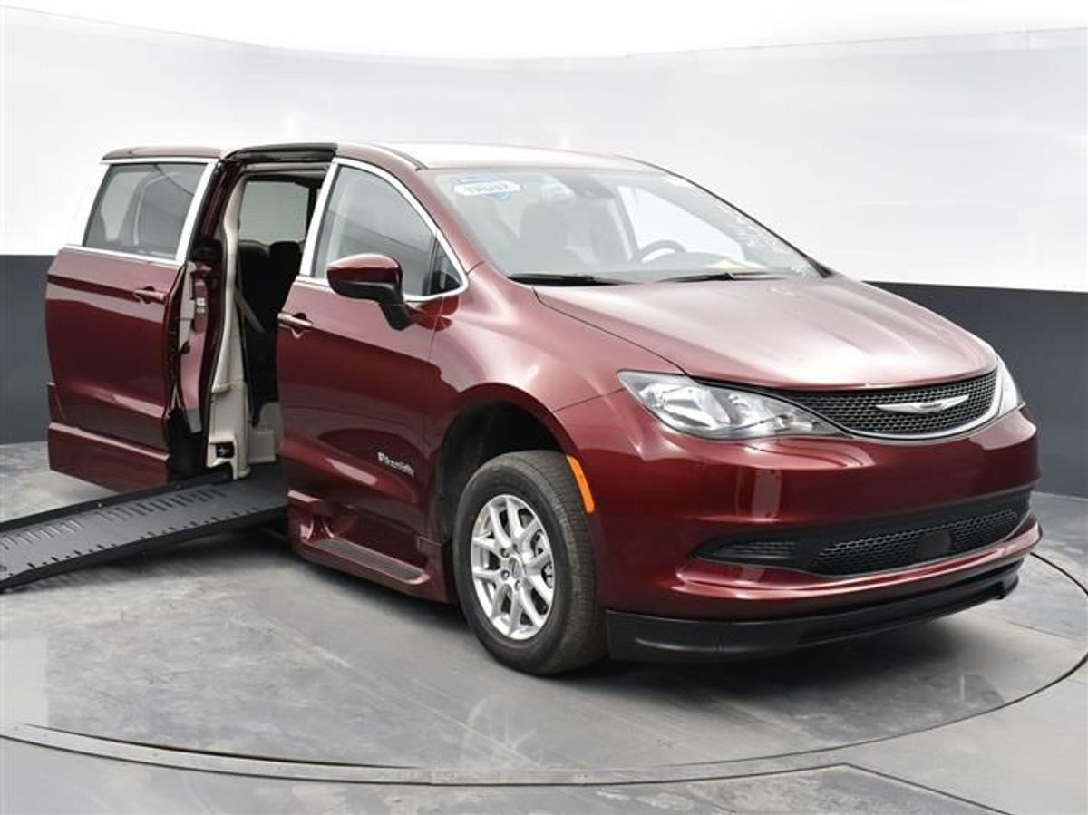 2023 CHRYSLER VOYAGER - Image 7