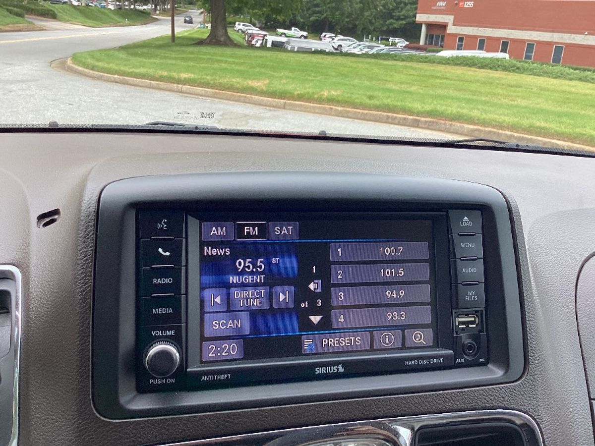 2016 CHRYSLER TOWN AND COUNTRY - Image 7