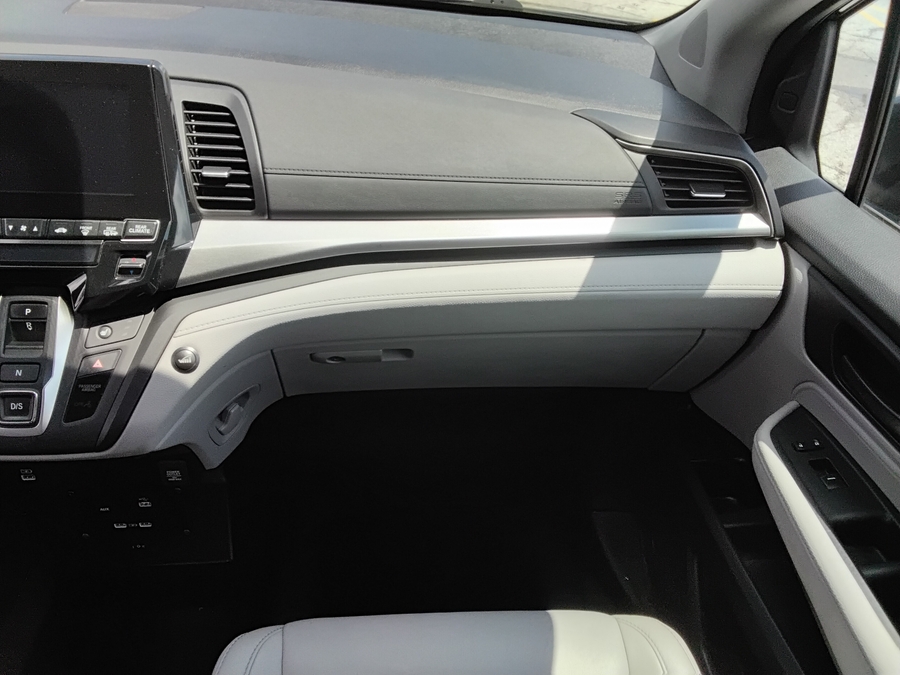 2021 Honda Odyssey EX-L - Photo 17