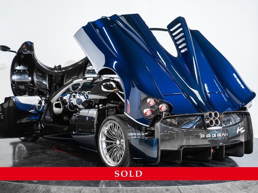 2017 Pagani Huayra Roadster