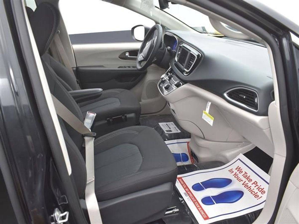 2023 CHRYSLER VOYAGER - Image 14