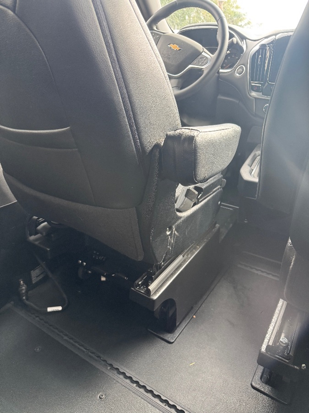 2023 CHEVROLET TRAVERSE - Image 11