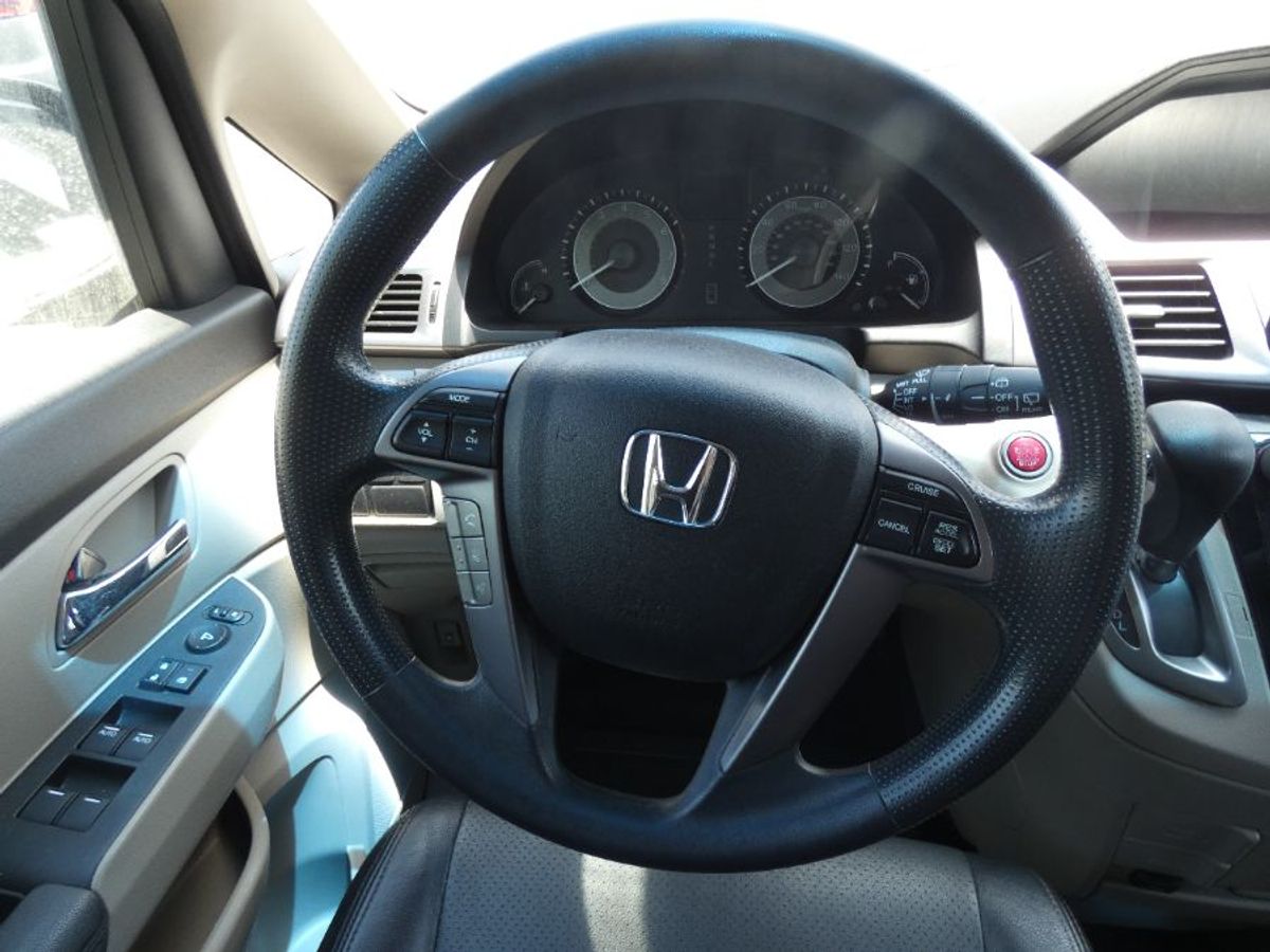  Honda Odyssey image number 4
