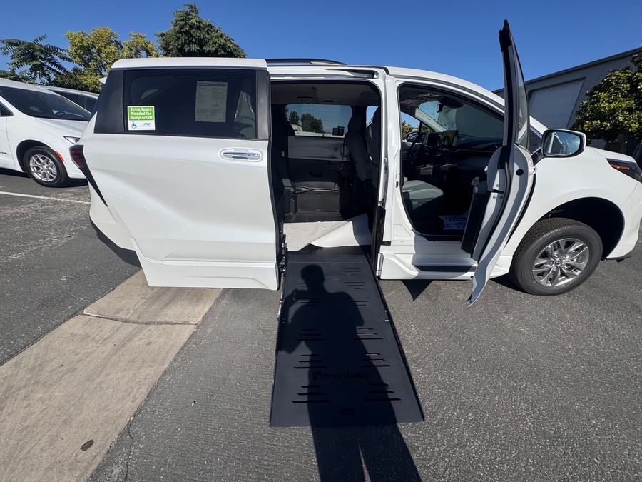 White Toyota Sienna with Side Entry Automatic Fold Out ramp