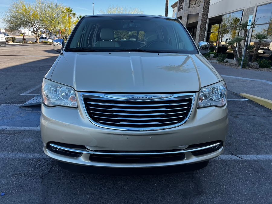 Used 2012 Chrysler Town and Country Touring-L - El Dorado  Entry  Ramp