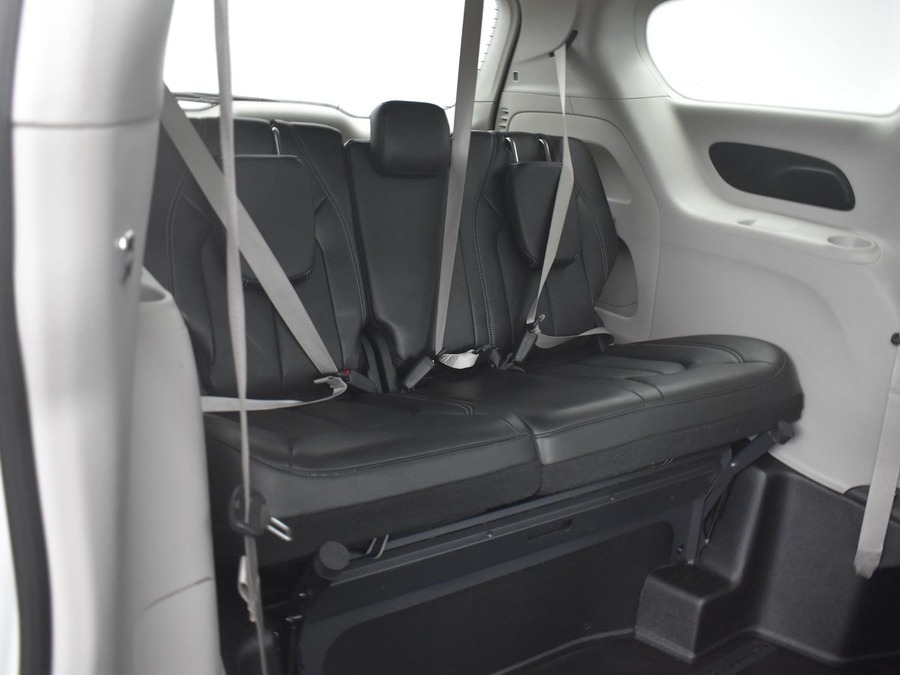 Used 2024 Chrysler Pacifica Touring L - BraunAbility Side Entry Entry Fold Out Automatic Ramp