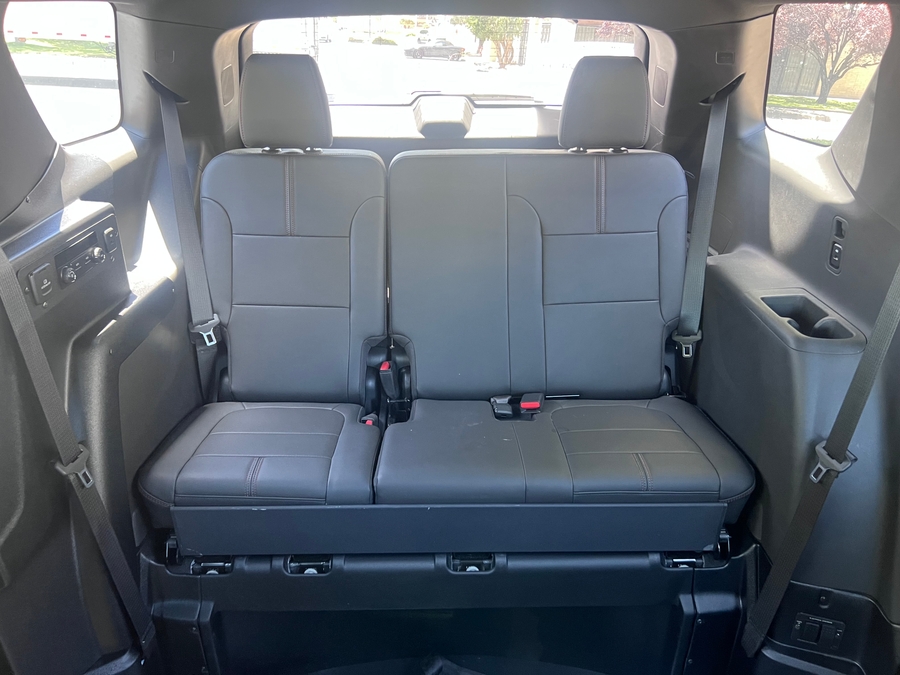 Used 2023 Chevrolet Traverse 2LT - BraunAbility Side Entry In Floor Automatic Ramp