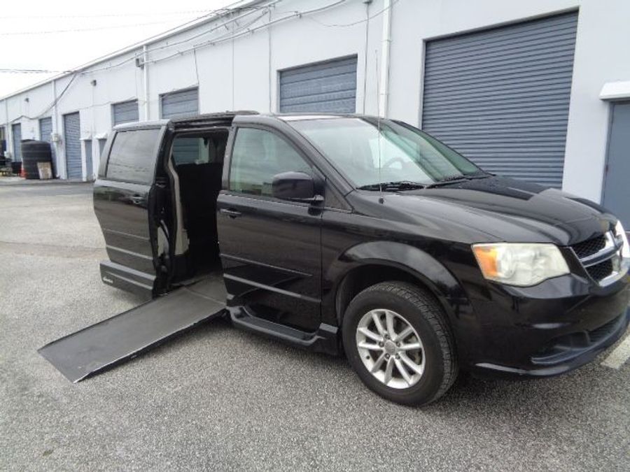 Used 2014 Dodge Grand Caravan SXT - VMI Side Entry Entry In Floor Automatic Ramp