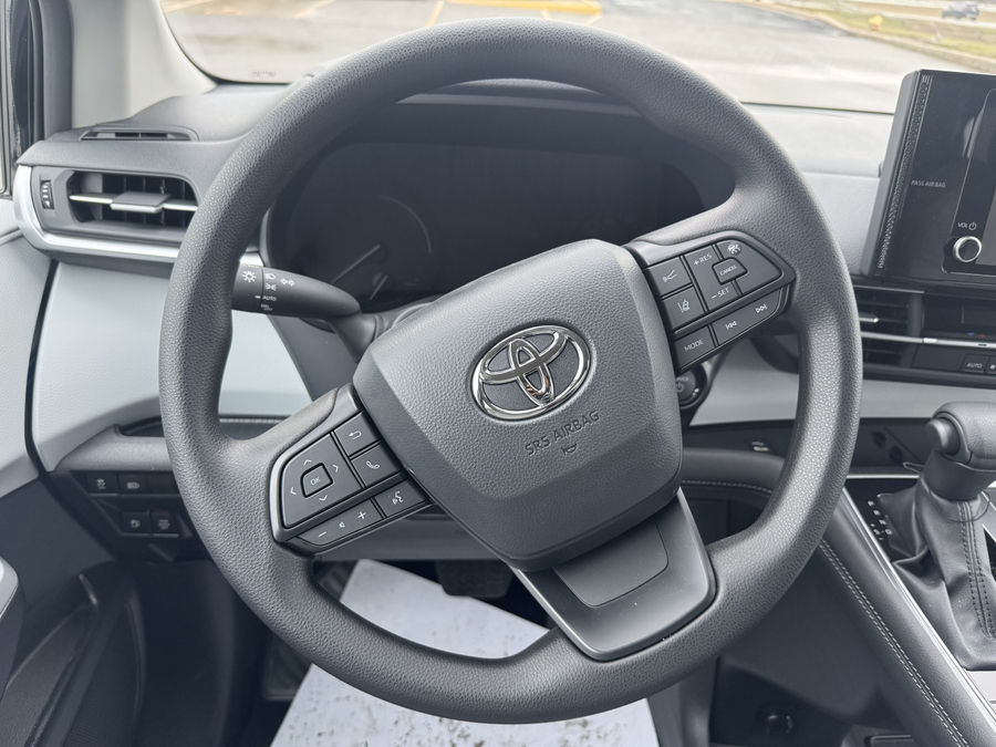 2025 TOYOTA SIENNA - Image 19