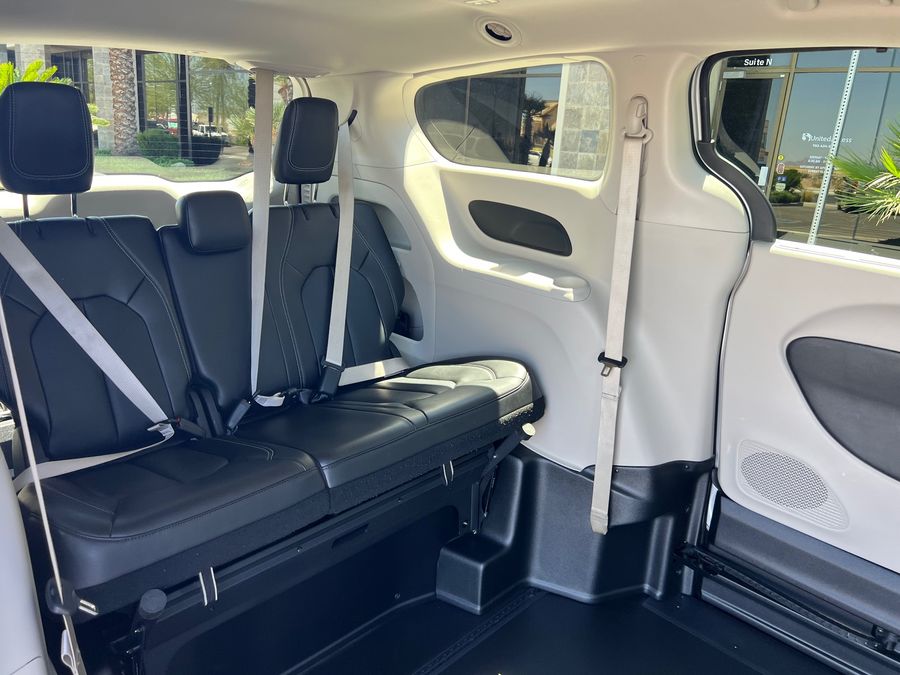 Used 2024 Chrysler Pacifica Touring L - BraunAbility Side Entry Entry Fold Out Automatic Ramp