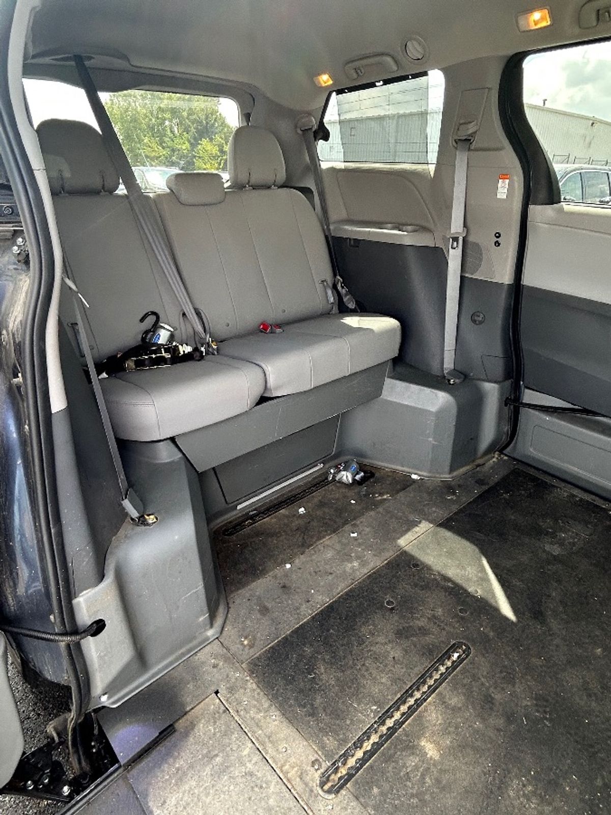 2020 TOYOTA SIENNA - Image 17