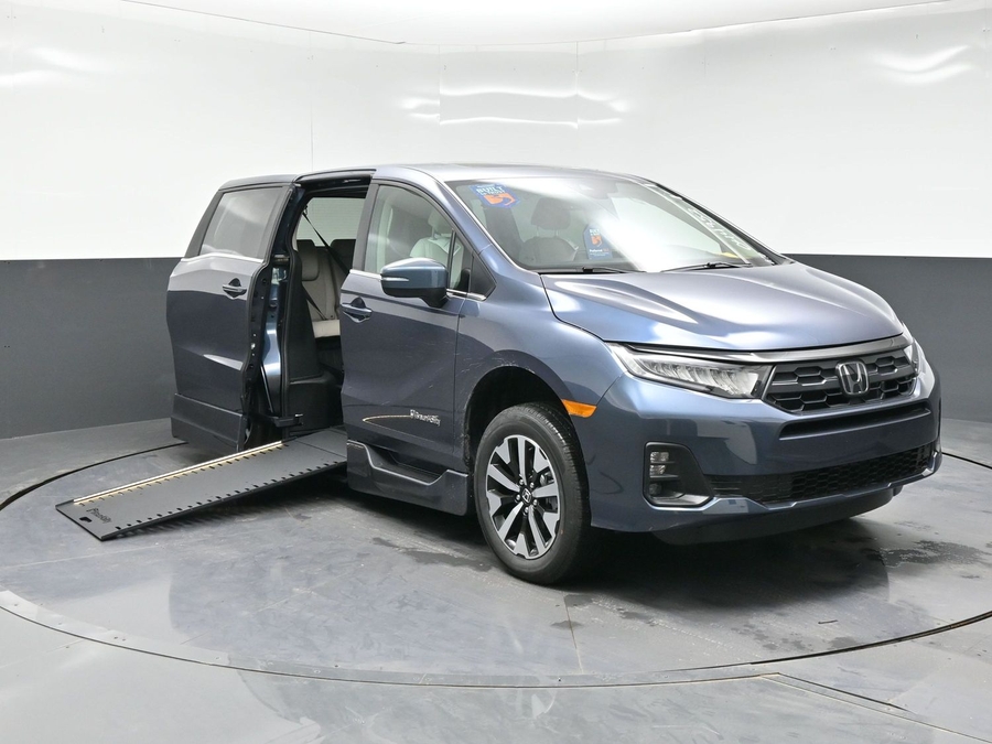 2026 Honda Odyssey EX-L's photo