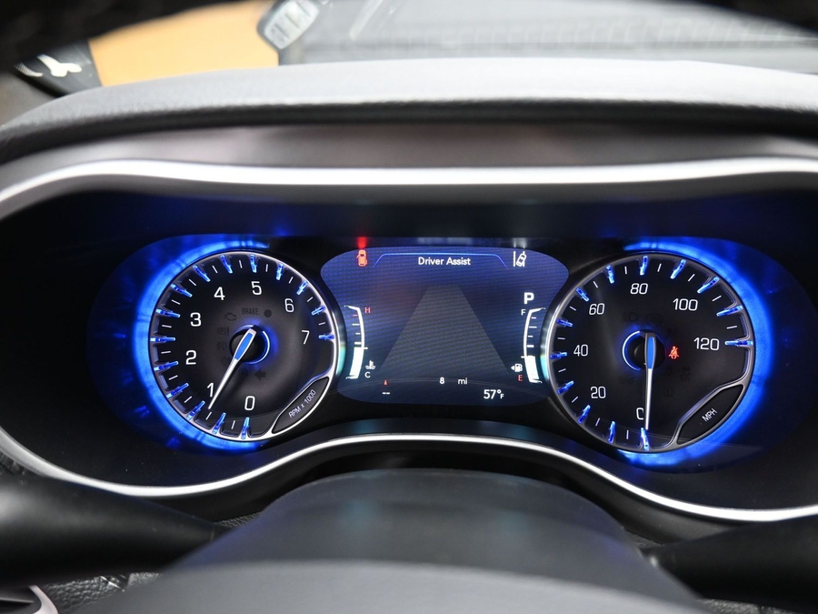 New 2026 Chrysler Pacifica Select Safety - BraunAbility Side Entry Entry Fold Out Automatic Ramp