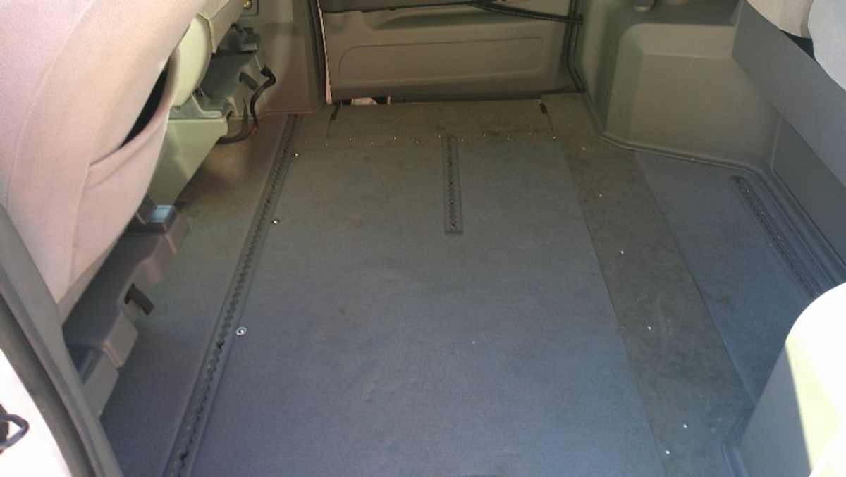 2017 TOYOTA SIENNA - Image 17