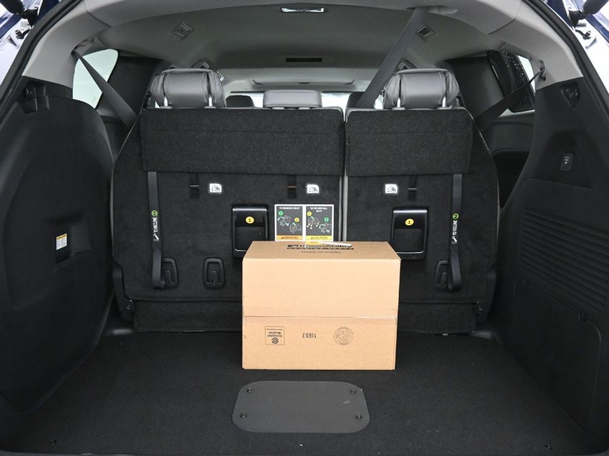 2025 TOYOTA SIENNA - Image 14