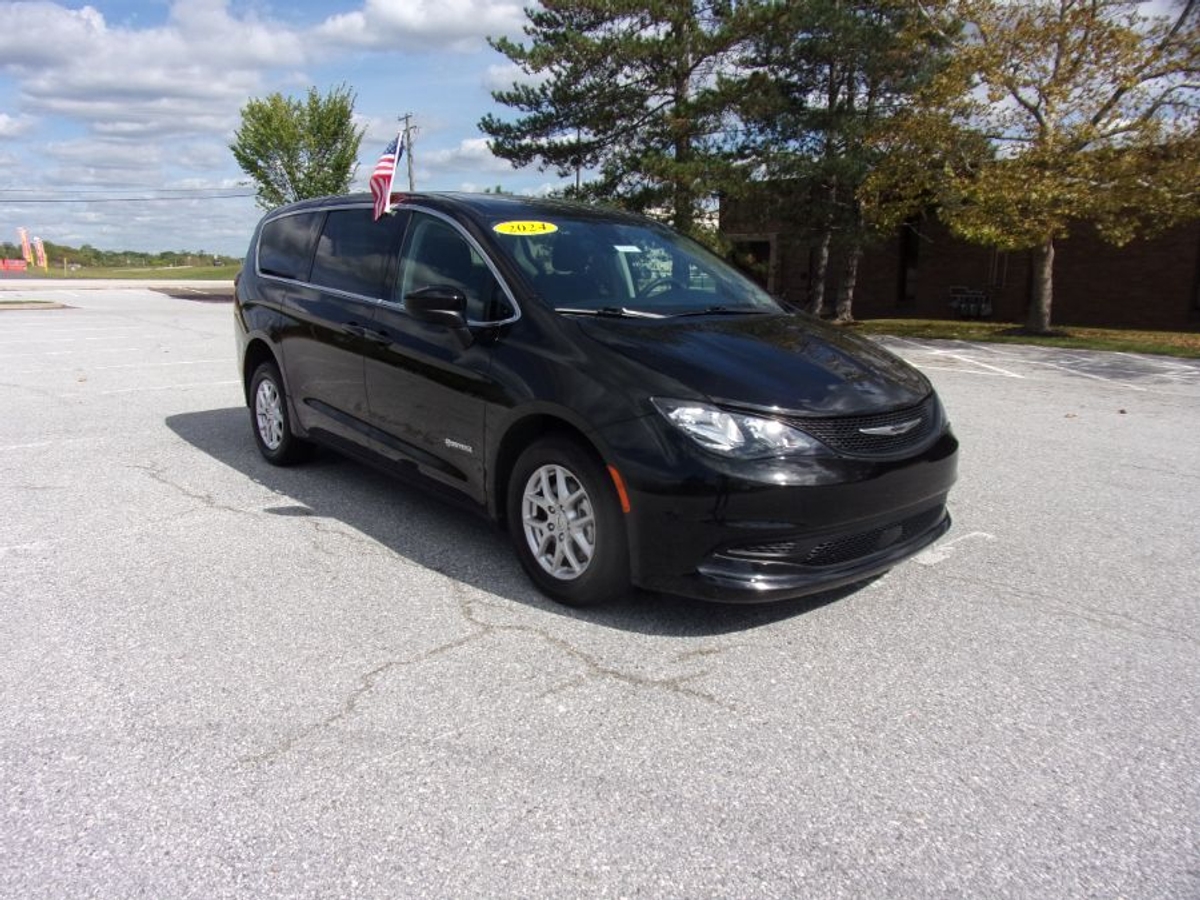 2024 CHRYSLER VOYAGER - Image 6