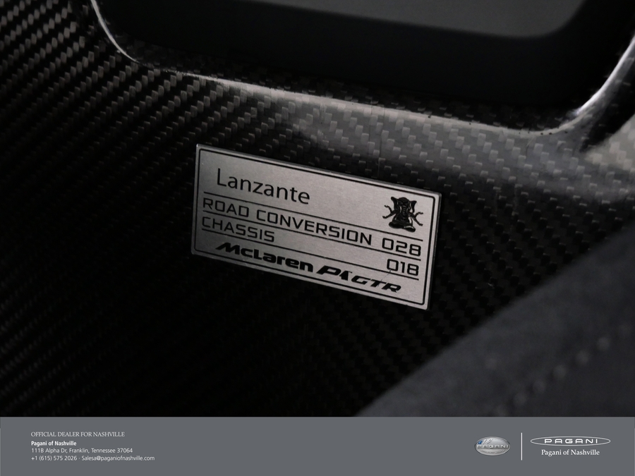 2015 McLaren P1