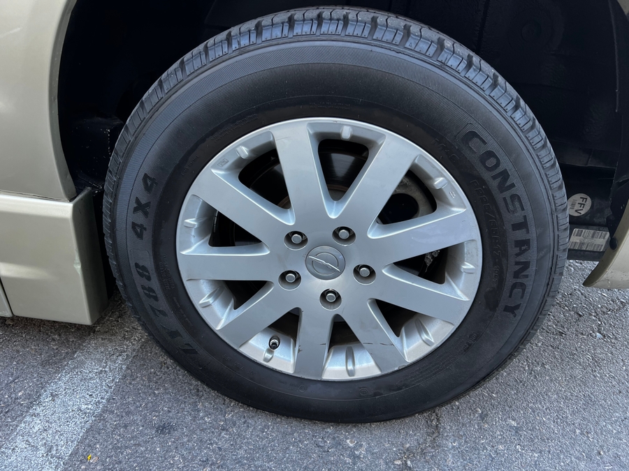Used 2012 Chrysler Town and Country Touring-L - El Dorado  Entry  Ramp