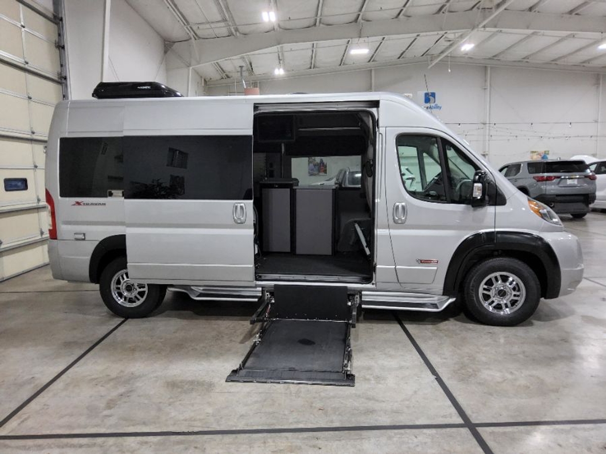 2023 RAM PROMASTER 2500 - Image 8