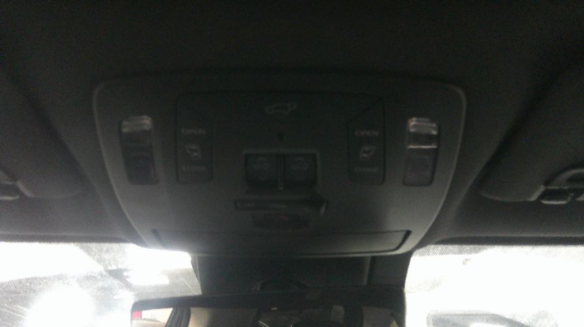 2024 TOYOTA SIENNA - Image 19