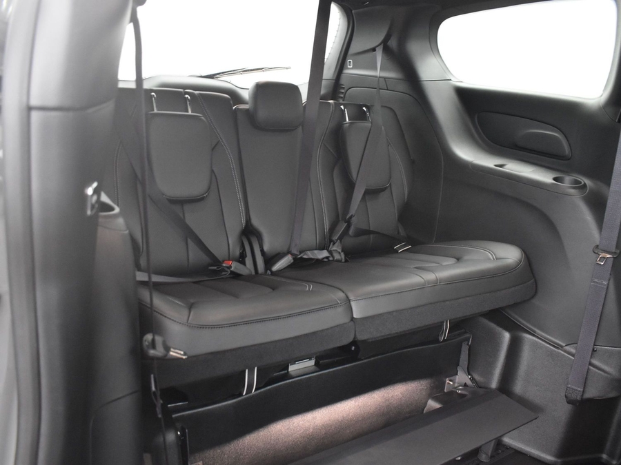 New 2025 Chrysler Pacifica Select Safety - BraunAbility Side Entry Entry Fold Out Automatic Ramp