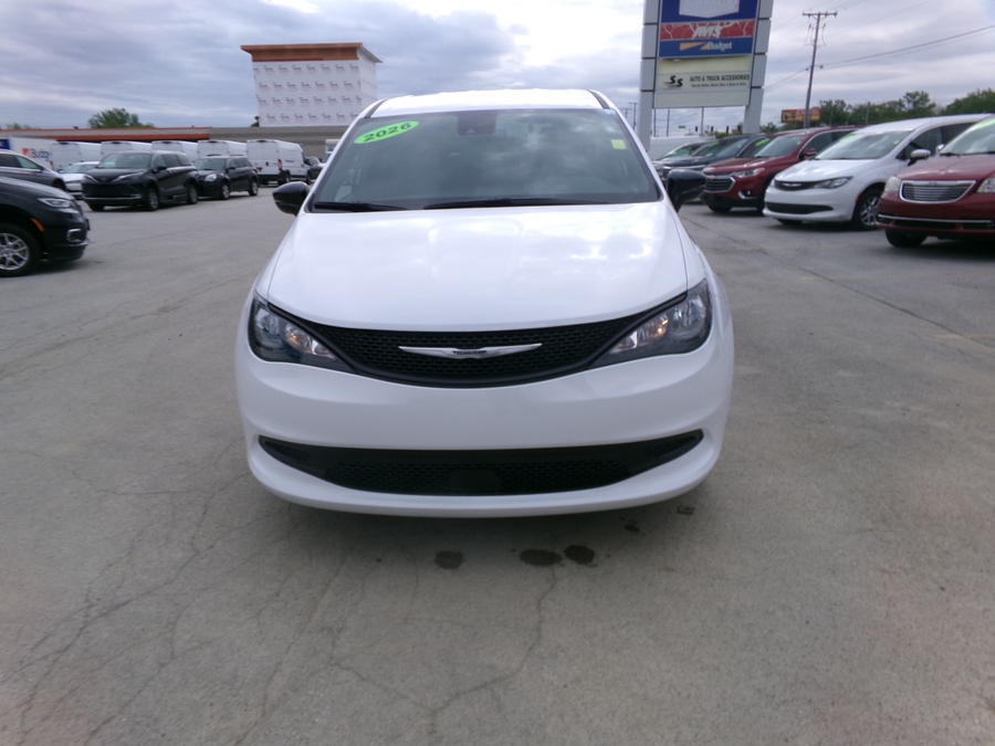 2026 Chrysler Voyager LX's photo