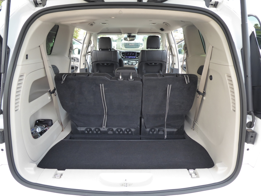 Used 2023 Chrysler Pacifica Touring L - BraunAbility Side Entry Fold Out Automatic Ramp