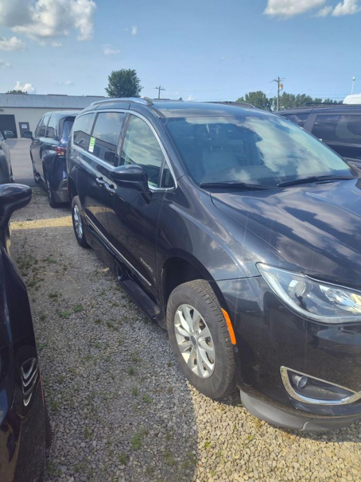 2018 CHRYSLER PACIFICA - Image 10