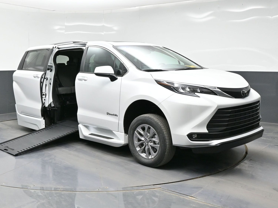 White Toyota Sienna with Side Entry Automatic In Floor ramp