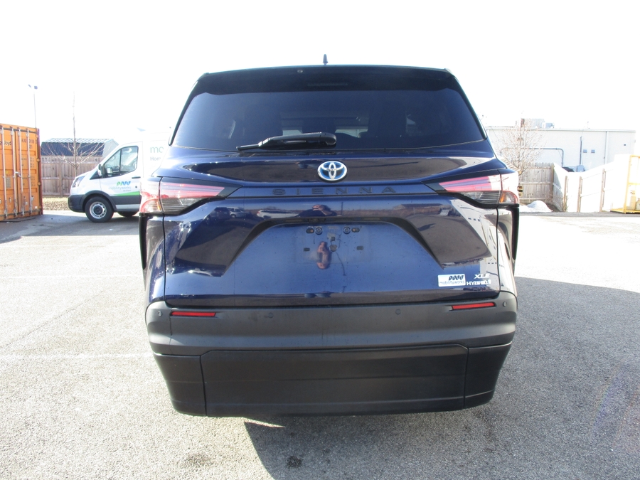 2021 TOYOTA SIENNA - Image 5