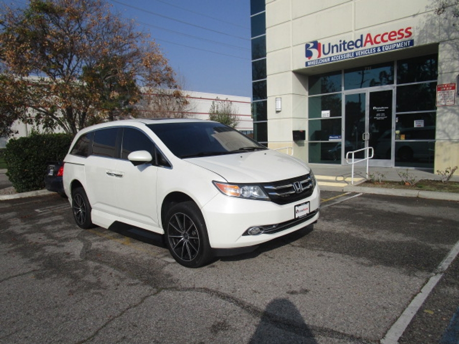 Used 2014 Honda Odyssey EX-L - VMI Side Entry Entry In Floor Automatic Ramp