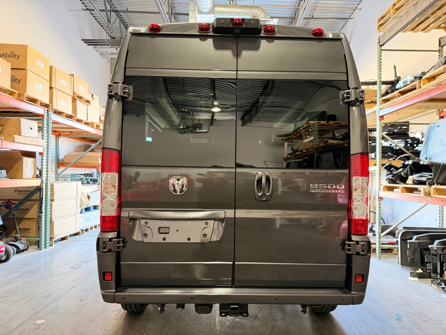 New 2025 Ram ProMaster SLT+ 2500 159WB HR -  Side Entry Lift Automatic Ramp