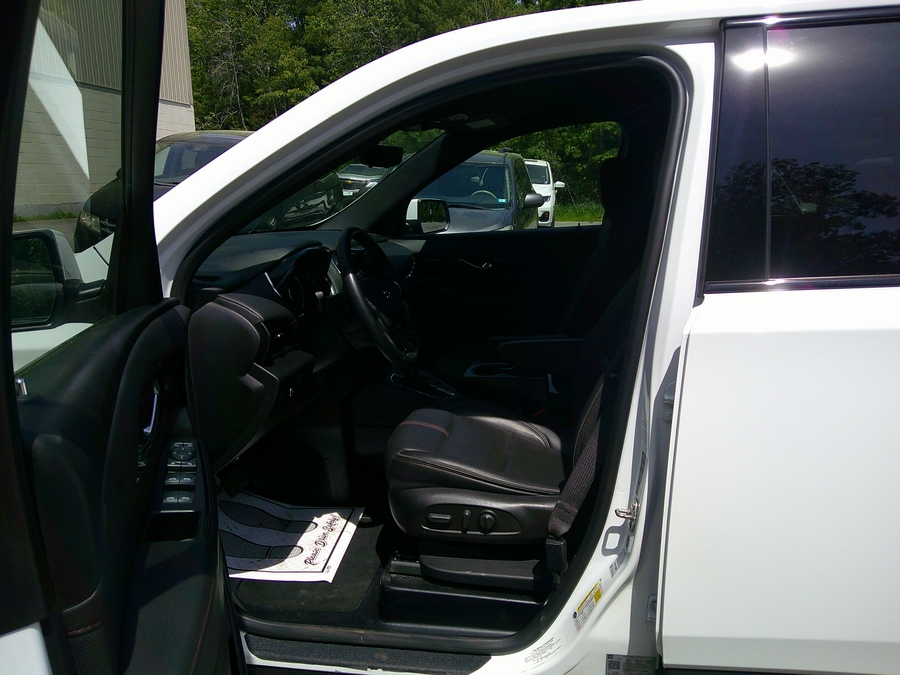 2023 Chevrolet Traverse RS - Photo 16