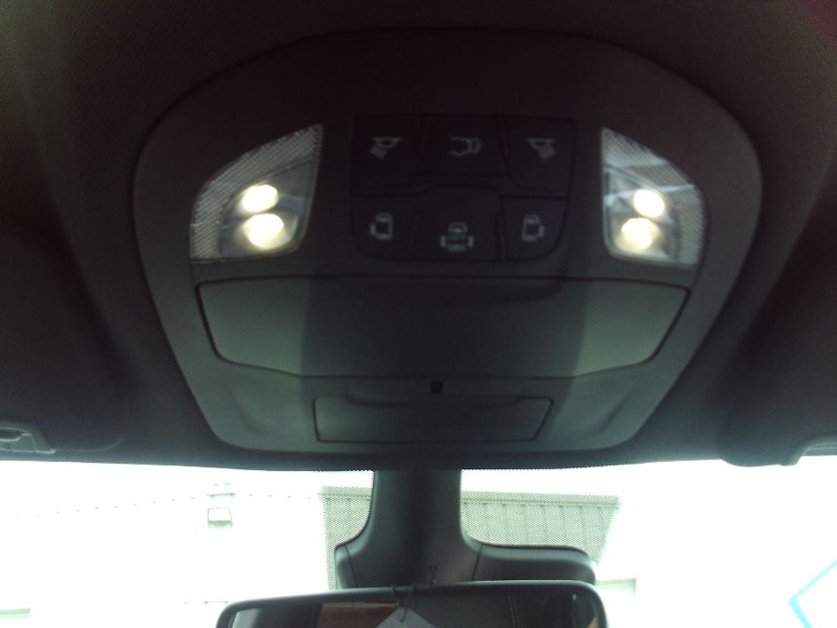 2025 CHRYSLER PACIFICA - Image 15